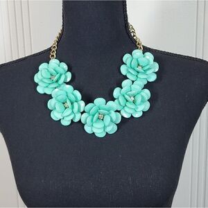 Vintage Green Flower Necklace With Rhinestones